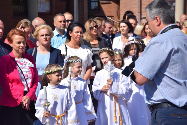 Pierwsza komunia  św. w kościele bł. Karoliny w Tychach