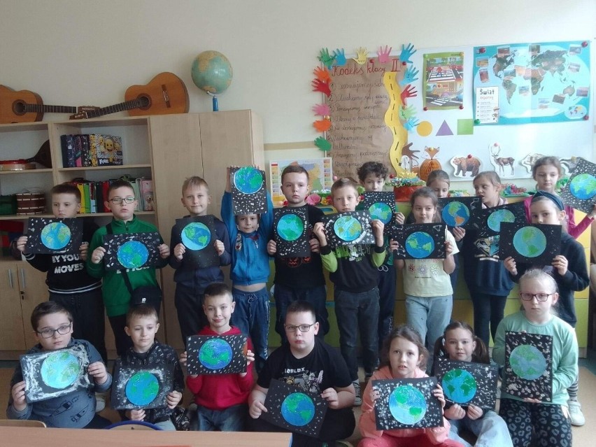 Obchody Dnia Ziemi w Publicznej Szkole Podstawowej numer 27 imienia Szarych Szeregów w Radomiu. Zobacz zdjęcia