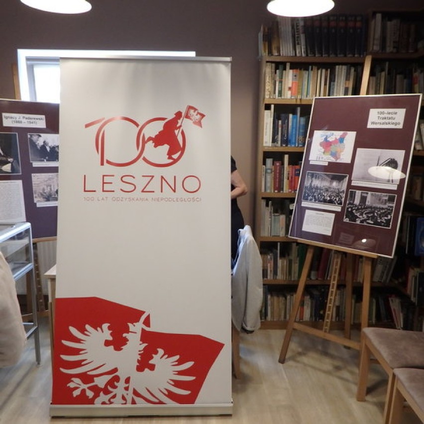 Rocznicowy logotyp Leszna