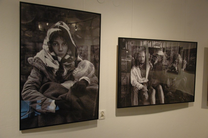 "Portret powszedni". Wystawa portretów Mariusza Hertmanna [FOTO]
