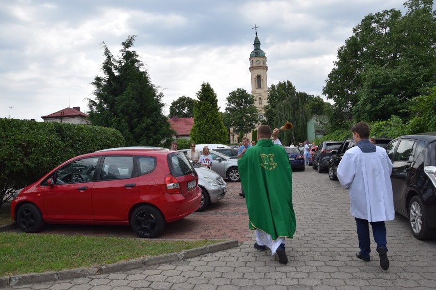 Święcenie pojazdów w parafiach w Zduńskiej Woli w niedzielę. Gdzie i kiedy?