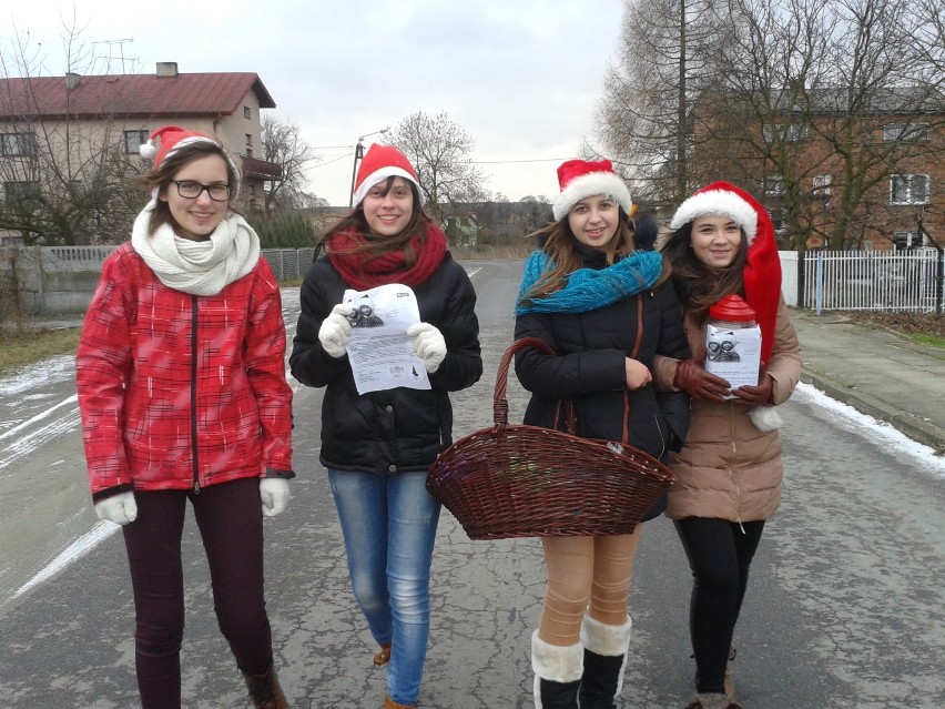 Uczniowie Gimnazjum w Konopnicy  włączyli się w ogólnopolską akcję SOS Wioski Dziecięce
