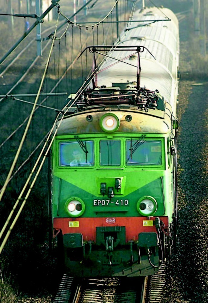 Zderzenie pociągu relacji Wrocław -Wałbrzych z elektrowozem
