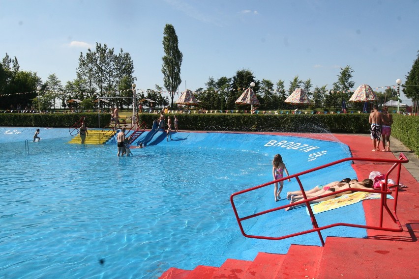 Żory: otwarty basen w Roju otwarty od 30 czerwca. Jest wiele atrakcji