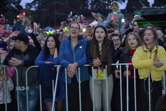 W tym roku wystąpiły takie gwiazdy jak Cleo, Future Folk i Sarsa.