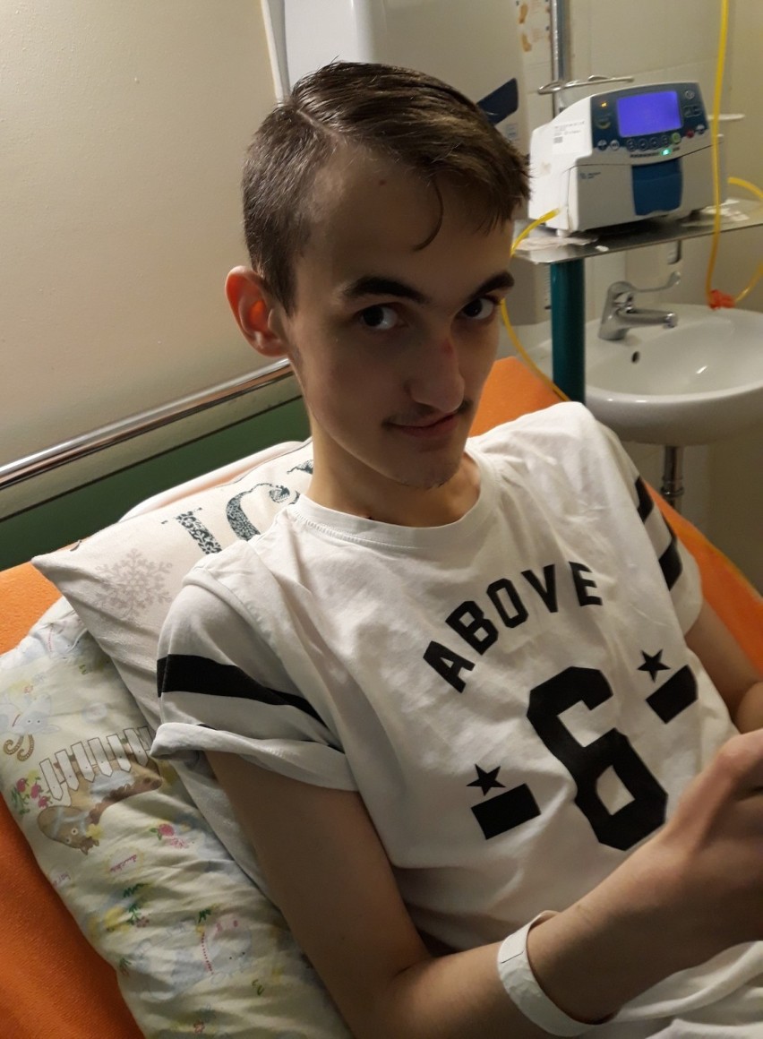 18-letni Michał z Oświęcimia, by żyć potrzebuje pomocy