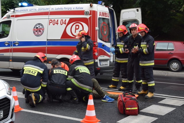 Na ulicy Górnośląskiej mężczyzna spadł ze skutera