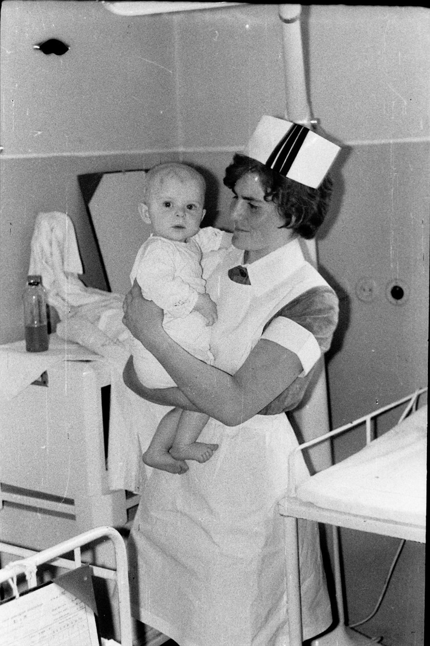 Pielęgniarki w sieradzkim szpitalu kilkadziesiąt lat temu