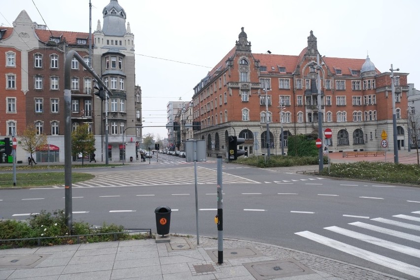 Twardy lockdown na Wielkanoc? Eksperci nie są jednomyślni