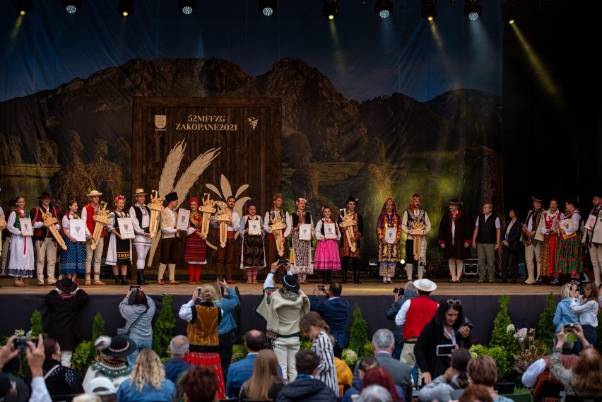 Festiwal Folkloru 2021. Złote Ciupagi rozdane! Najładniejsza góralka i najśwarniejszy góral nagrodzony 