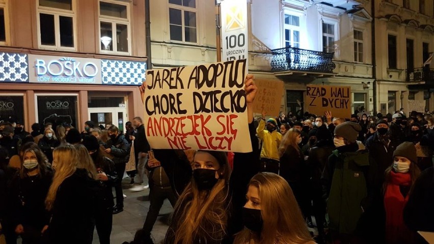  Te hasła z lubelskich strajków kobiet stają się hitami demonstracji!