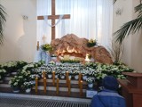 Wielkanoc 2022 w Tomaszowie Maz. Groby Pańskie w tomaszowskich kościołach [ZDJĘCIA]