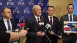 Konferencja prasowa PiS w Piotrkowie. Mówiono m.in. o wsparciu rodzin przez programy 800plus i darmowych lekach ZDJĘCIA