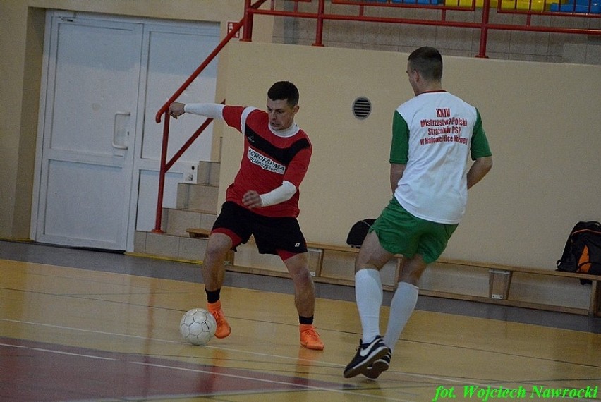 Wyniki 9. ostatniej kolejki rundy zasadniczej IX edycji Choceńskiej Ligi Futsalu [zdjęcia]