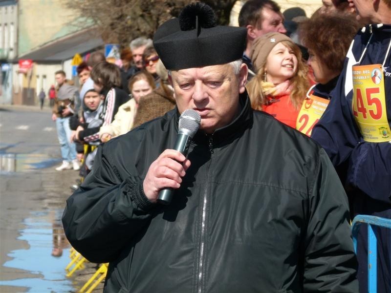 Łask: Biegli ku czci Jana Pawła II [zdjęcia]