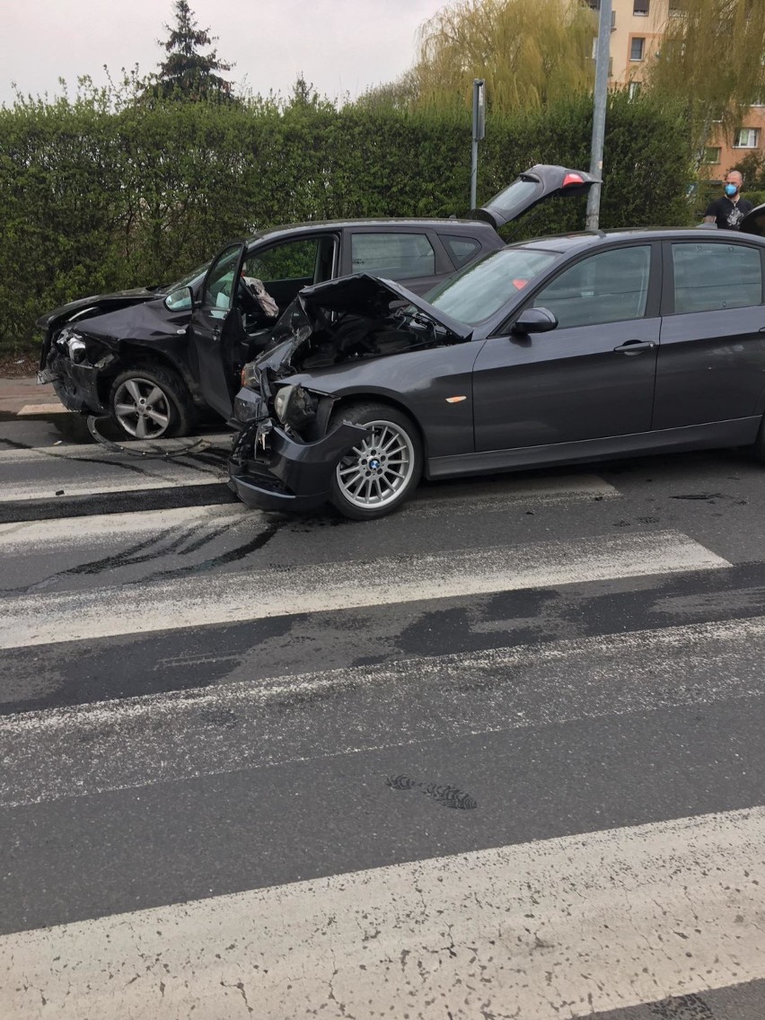 Pleszew. Wypadek na skrzyżowaniu Lipowej i Słowackiego
