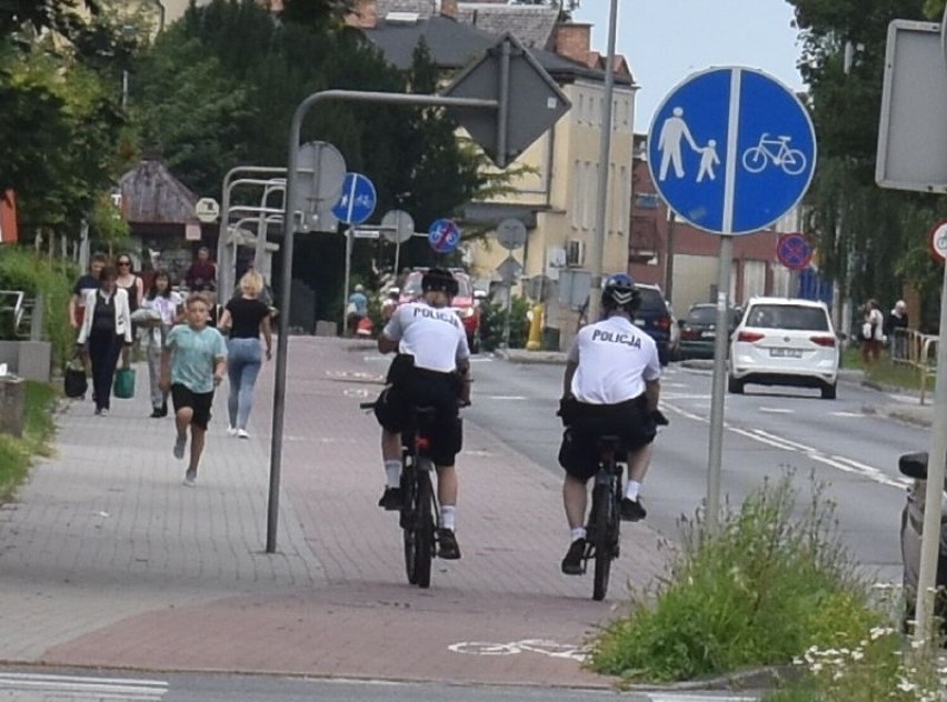 Malbork. Policjanci na rowerach patrolują miasto. Bardziej mobilni niż radiowóz i szybsi od pieszych patroli