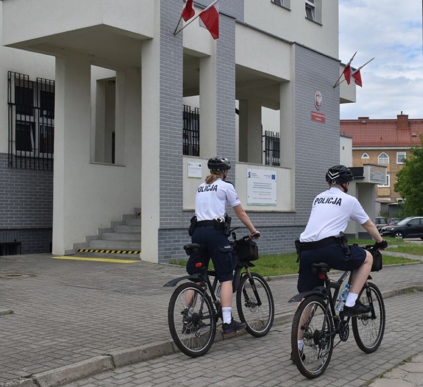 Malbork. Policjanci na rowerach patrolują miasto. Bardziej mobilni niż radiowóz i szybsi od pieszych patroli