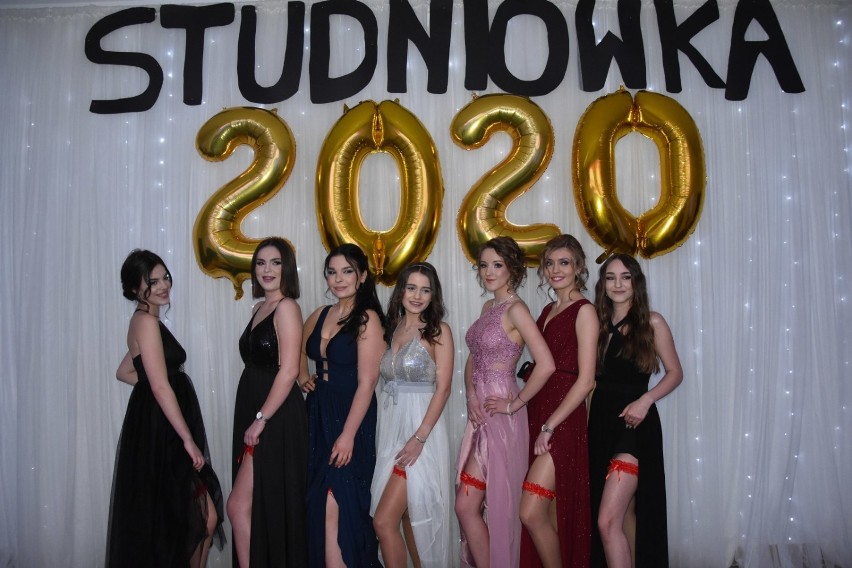 Studniówka 2020 Liceum Ogólnokształcącego w Grodzisku [ZDJĘCIA]