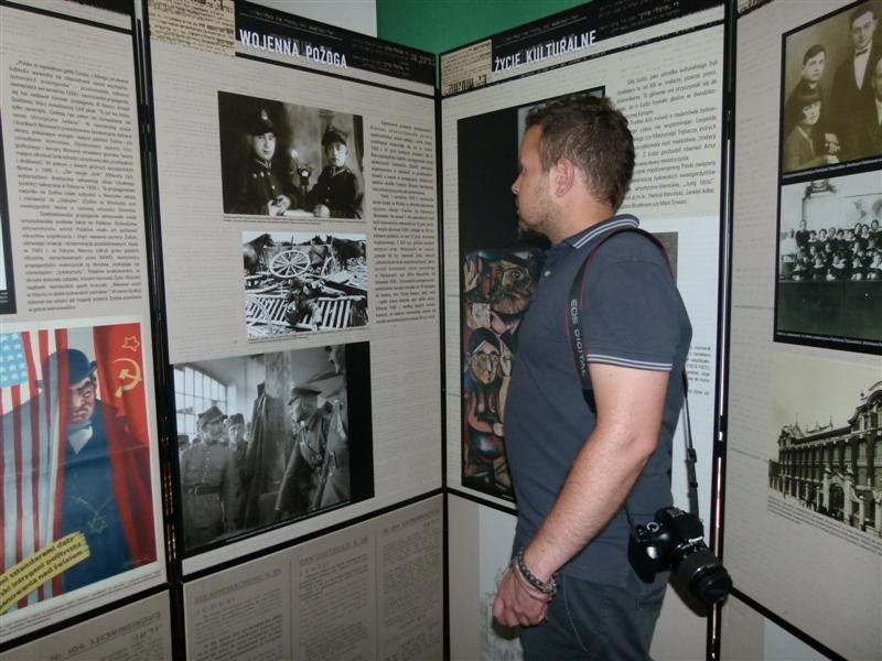W muzeum w Zduńskiej Woli można oglądać wystawę,,Zagłada...