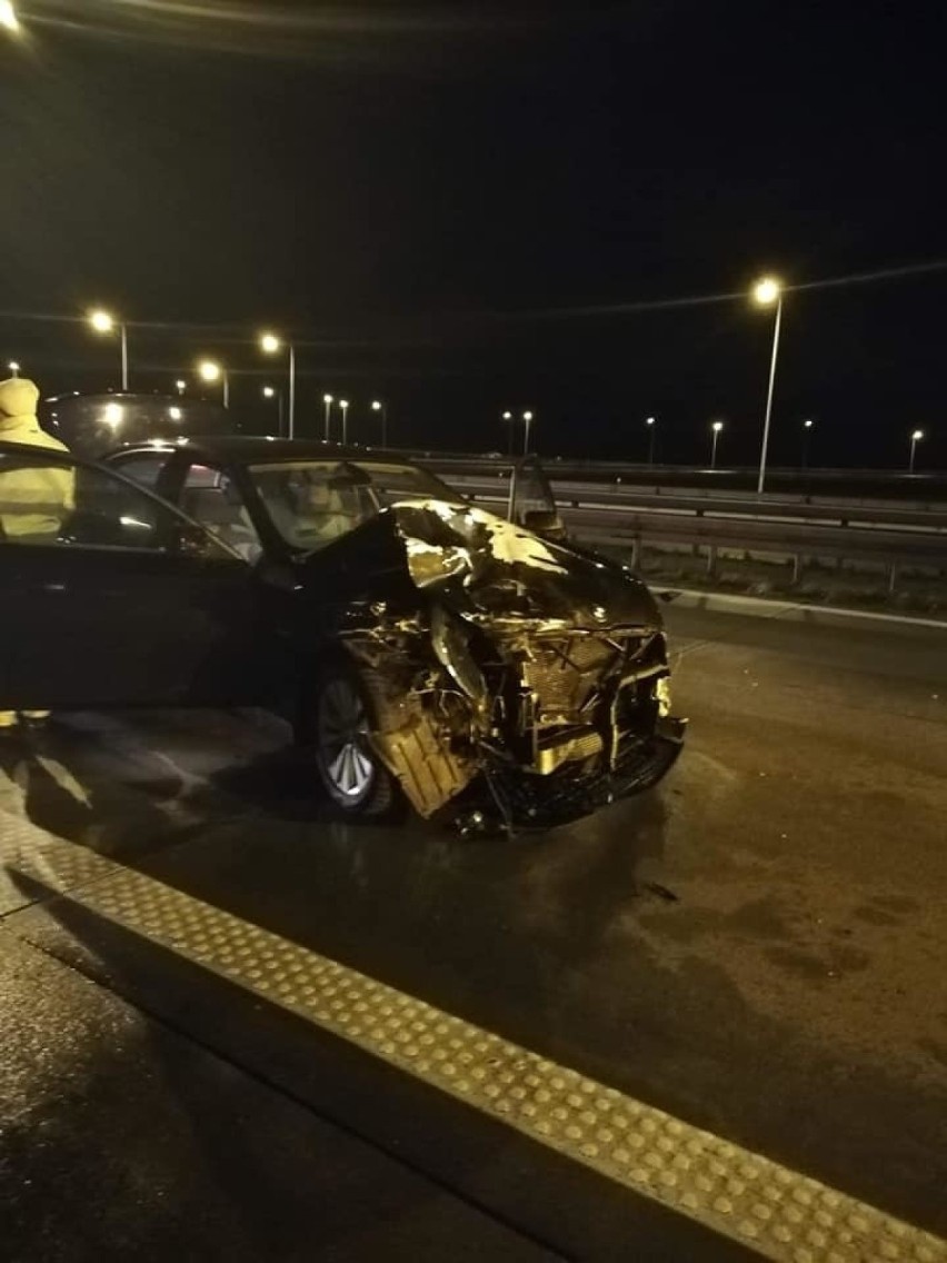 Wypadek na A4 pod Wrocławiem. Cztery osoby ranne, tym dwoje dzieci [ZDJĘCIA] 