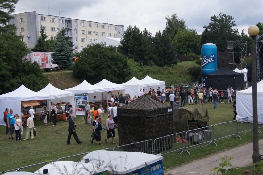 Festiwal Zalewajki Radomsko 2015: Trwa jarmark staropolski i...