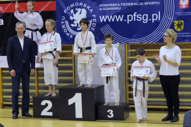Aleksander Markowc z SP Pogórze obronił tytuł mistrza Pomorza w karate