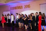 Studniówka 2016 II Liceum Ogólnokstałcącego w Nowym Sączu, kl 3F [ZDJĘCIA]