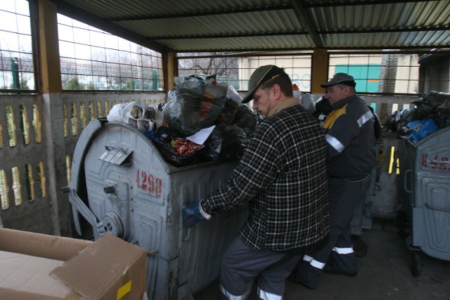 Ustawa śmieciowa w Katowicach: do drugiego etapu przetargu na odbiór śmieci zakwalifikowały się dwie firmy