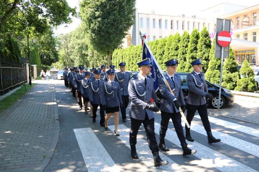 Policjanci z komendy w Aleksandrowie Kujawskim świętowali w...