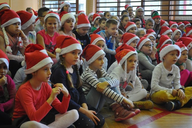 Mikołajkowa Gala w Szkole Podstawowej nr 4 w Śremie