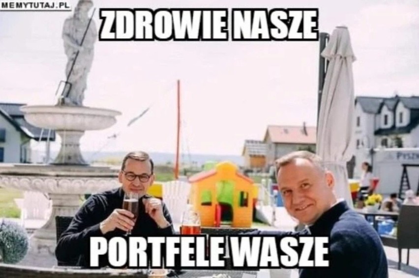 Prezydent Andrzej Duda i premier Mateusz Morawiecki poszli...