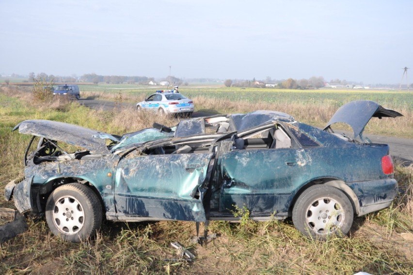 Śmiertelny wypadek w miejscowości Chodorążek. Dachował samochód, nie żyje kierowca