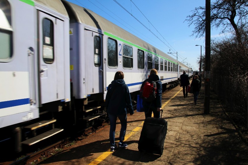 Od 25 marca pociągi nie pojadą przez Wieluń. Remonty na linii kolejowej potrwają trzy tygodnie