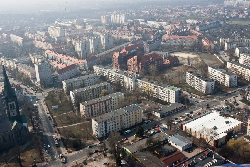 Wrocław z lotu ptaka

Czytaj także: 

NOWE BUDYNKI, KTÓRE...