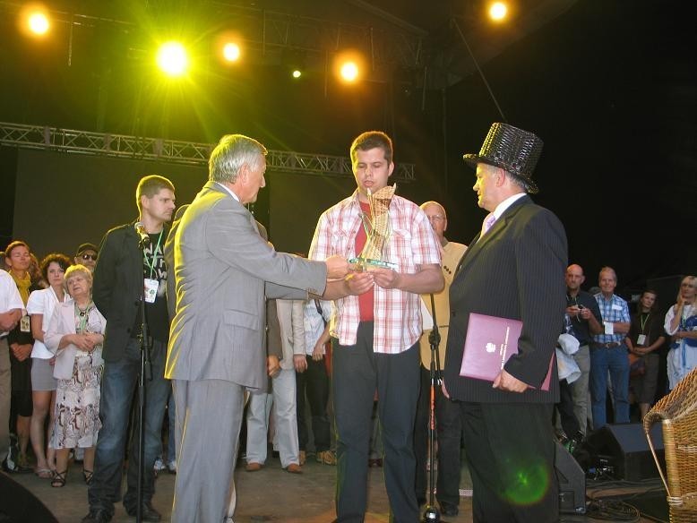 Nagrodę Grand Prix wręczył burmistrz Nowego Tomyśla