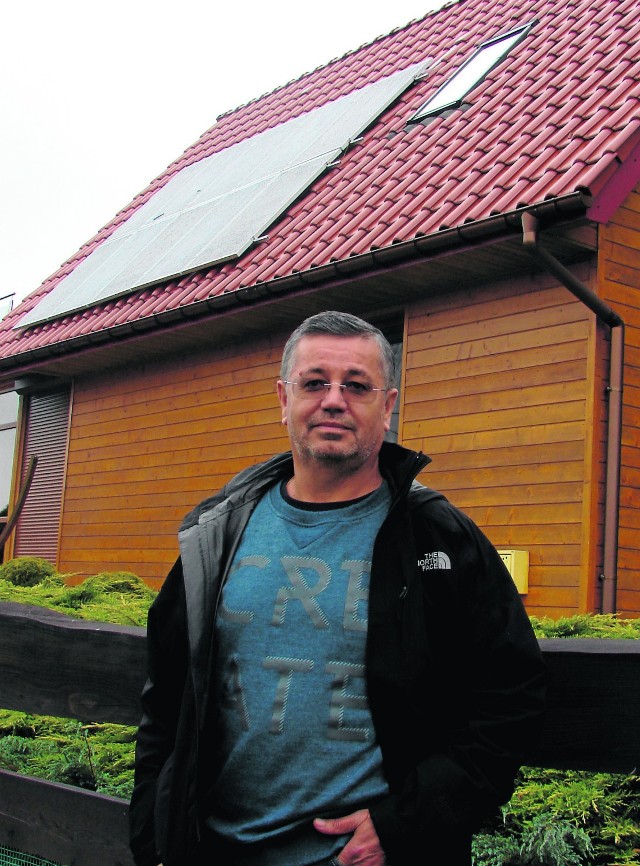 Bolesław Dziedzina, mieszkaniec Gromnika, bez wahania zdecydował się na montaż paneli słonecznych na swoim domu