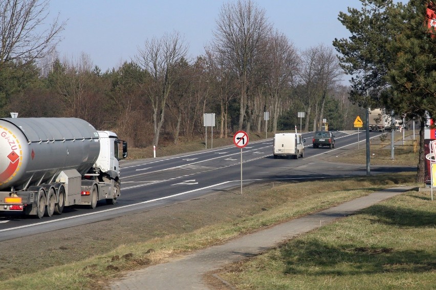 Drogowy plac budowy. Przeczytaj zanim ruszysz w drogę: gdzie będą dalej utrudnienia, a gdzie pojedziesz już nową trasą