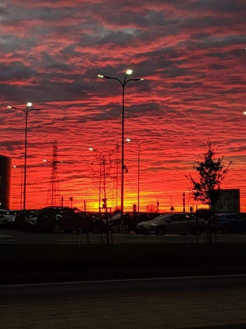 Zjawiskowe niebo nad Wrocławiem. Zobacz przepiękne zdjęcia 