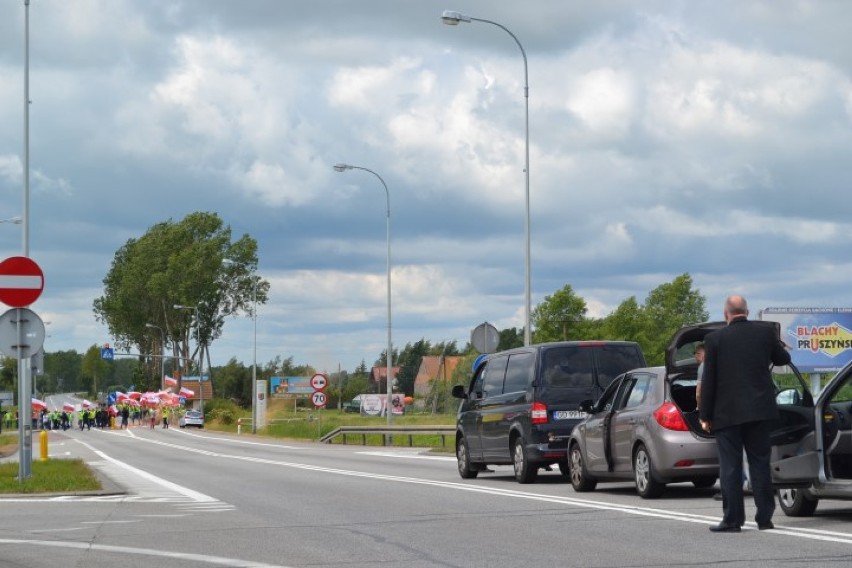 Kiezmark. Od południa rybacy z całego Pomorza protestują na...