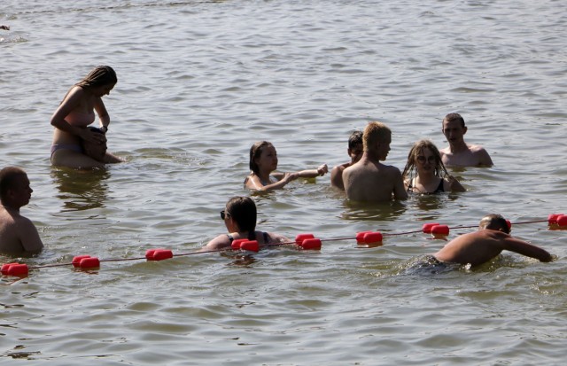 Wstęp na plażę miejską MORiW-u nad Rudnikiem w Grudziądzu jest w 2021 roku bezpłatny