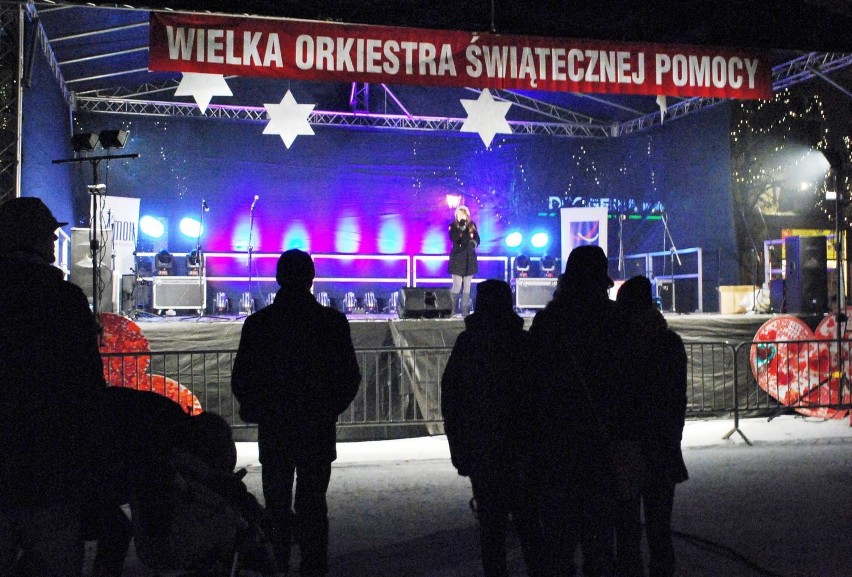 WOŚP 2013 na rynku w Lesznie.