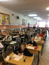 Sławno: W SP nr 3 wystartował Międzynarodowy konkurs "Kangur Matematyczny"  [ZDJĘCIA] - 2018 rok