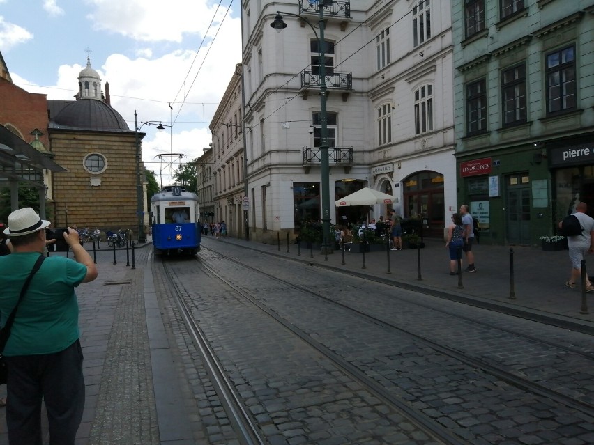 Na ulice Krakowa znów wyjechał zabytkowy tramwaj w ramach...