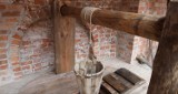 Nowa studnia na zamku w Ostródzie przywraca ducha średniowiecza