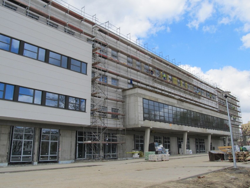 Wrocław: Nowy gmach uniwersyteckiej biotechnologii (ZDJĘCIA)