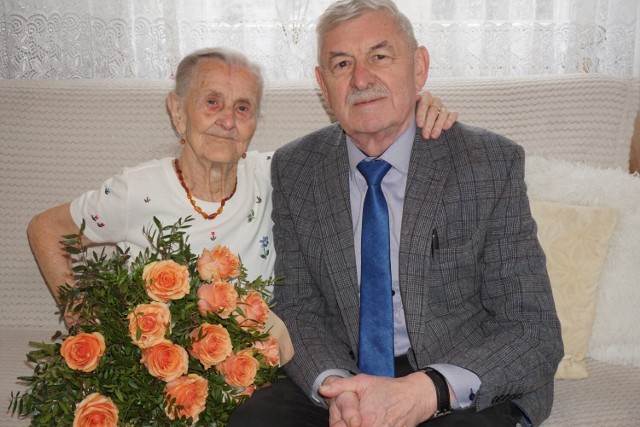 Jubileusz 100-lecia urodzin pani Anieli z Kutna. Prezydent Burzyński odwiedził jubilatkę
