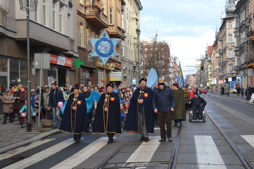 Orszak Trzech Króli 2018 w Gliwicach. Tłumy mieszkańców