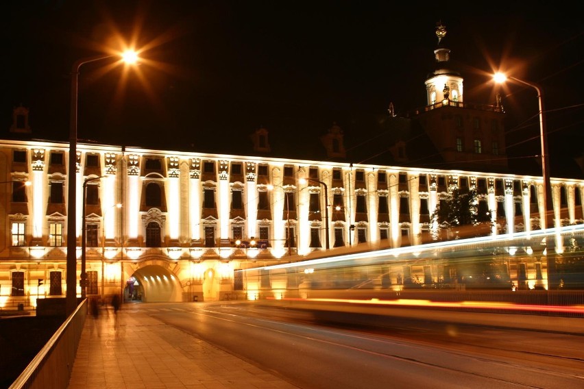 Uniwersytet Wrocławski przyjmie więcej chętnych na studia