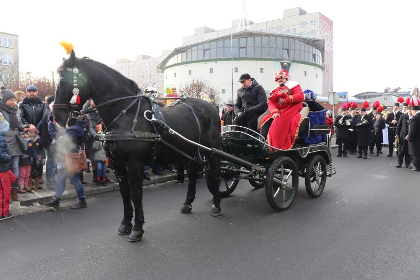 Po raz szósty już ulicami miasta przeszedł Orszak Trzech...